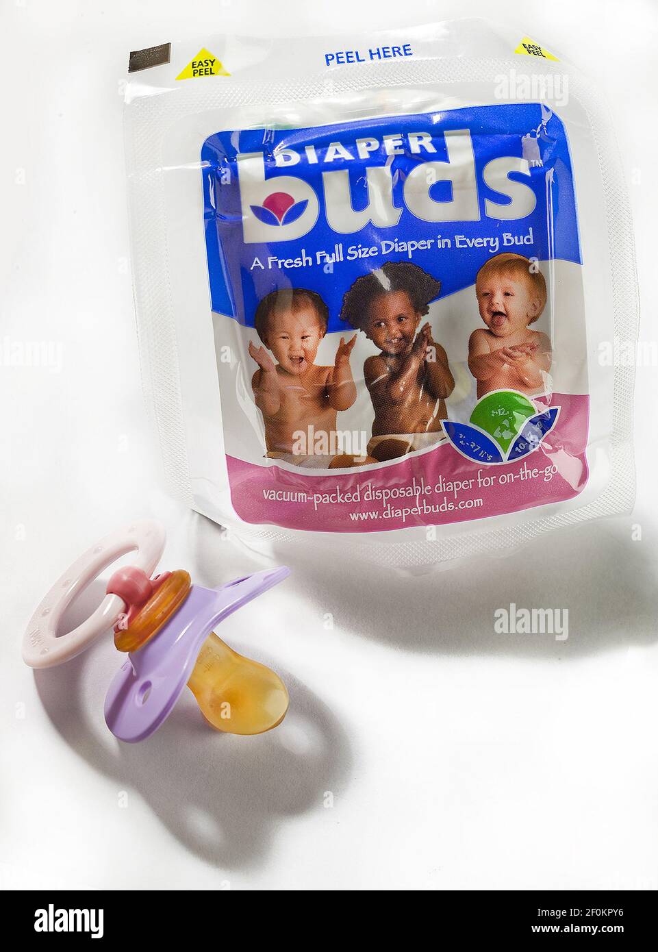 Diaper Buds, individually wrapped, vacuumpacked disposable diapers
