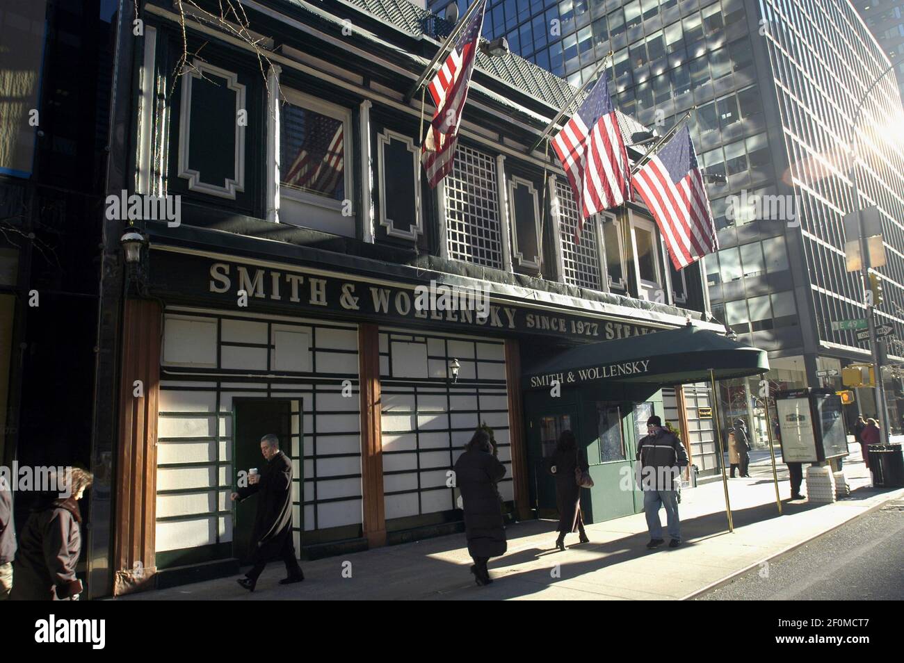 The original New York City Smith & Wollensky steakhouse on the East Side on January 17, 2007. Steakhouses are reported to be the one sector of the restaurant industry that is thriving as consumers cut back at casual and fast-casual dining establishments. (Photo by Richard B. Levine) *** Please Use Credit from Credit Field *** Stock Photo