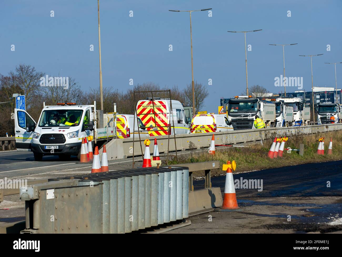 Langley, Berkshire, UK. 7th March, 2021. The M4 Motorway was closed