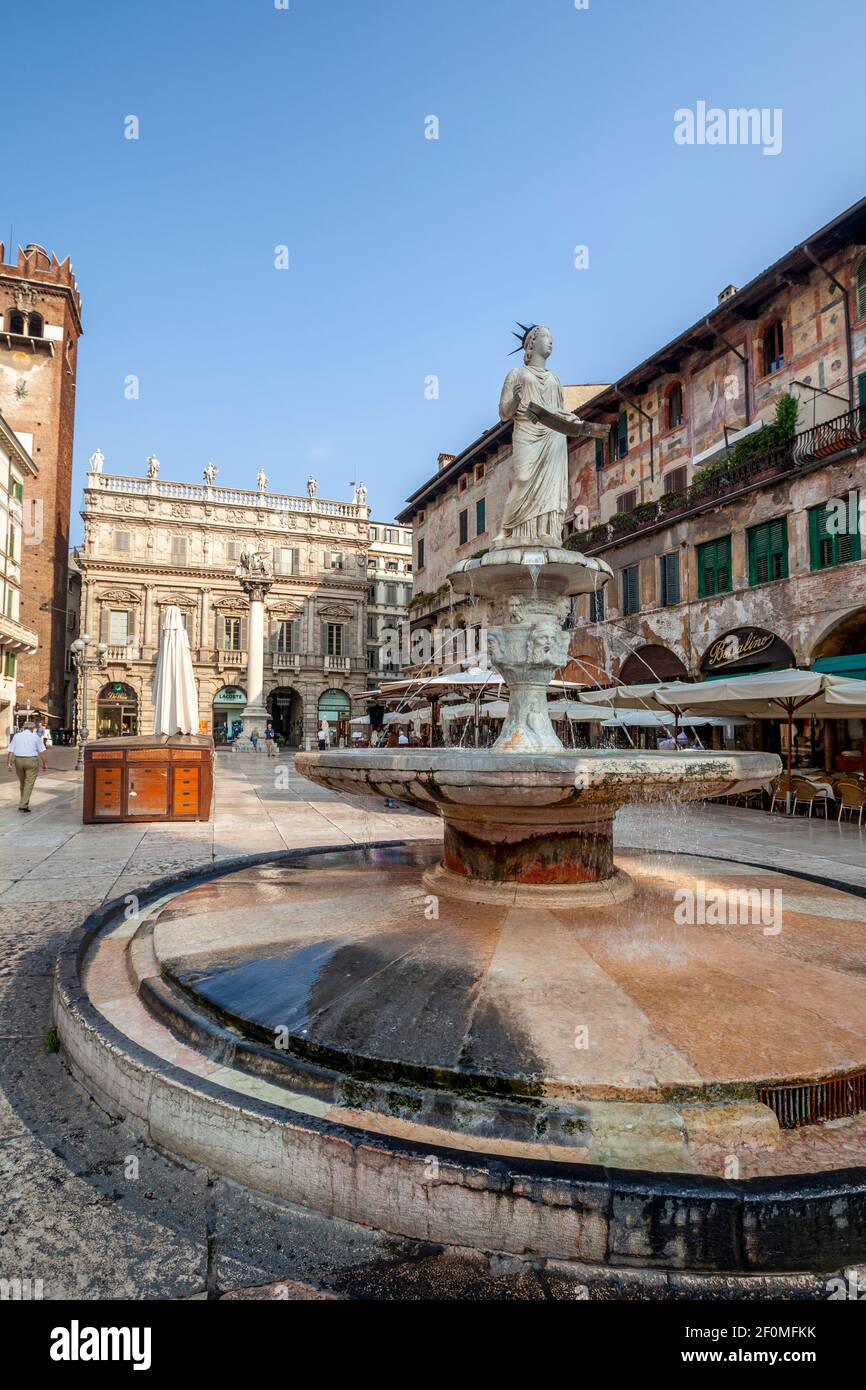 View of Madonna Verona Fountain (the symbol of Verona) at Piazza delle