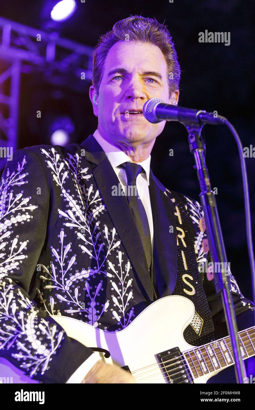 SAN FRANCISCO, CA - May 12 - Chris Isaak attends LymeAid 2018 on May 12th 2018 at Private Residence in Portola Valley, CA on May 12, 2018 (Photo - Drew Altizer/Sipa USA) Stock Photo