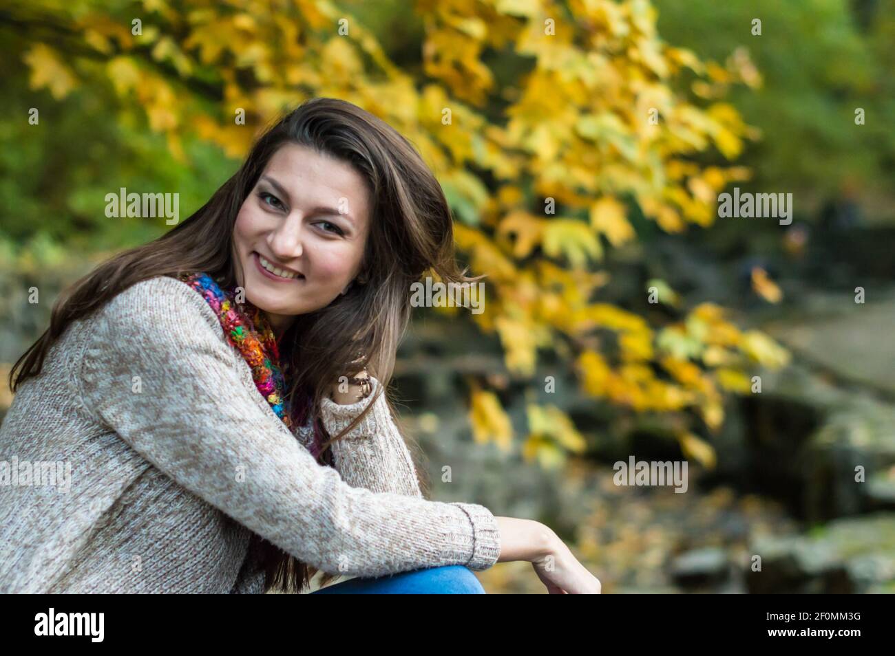 Happy girl portrait hi-res stock photography and images - Alamy