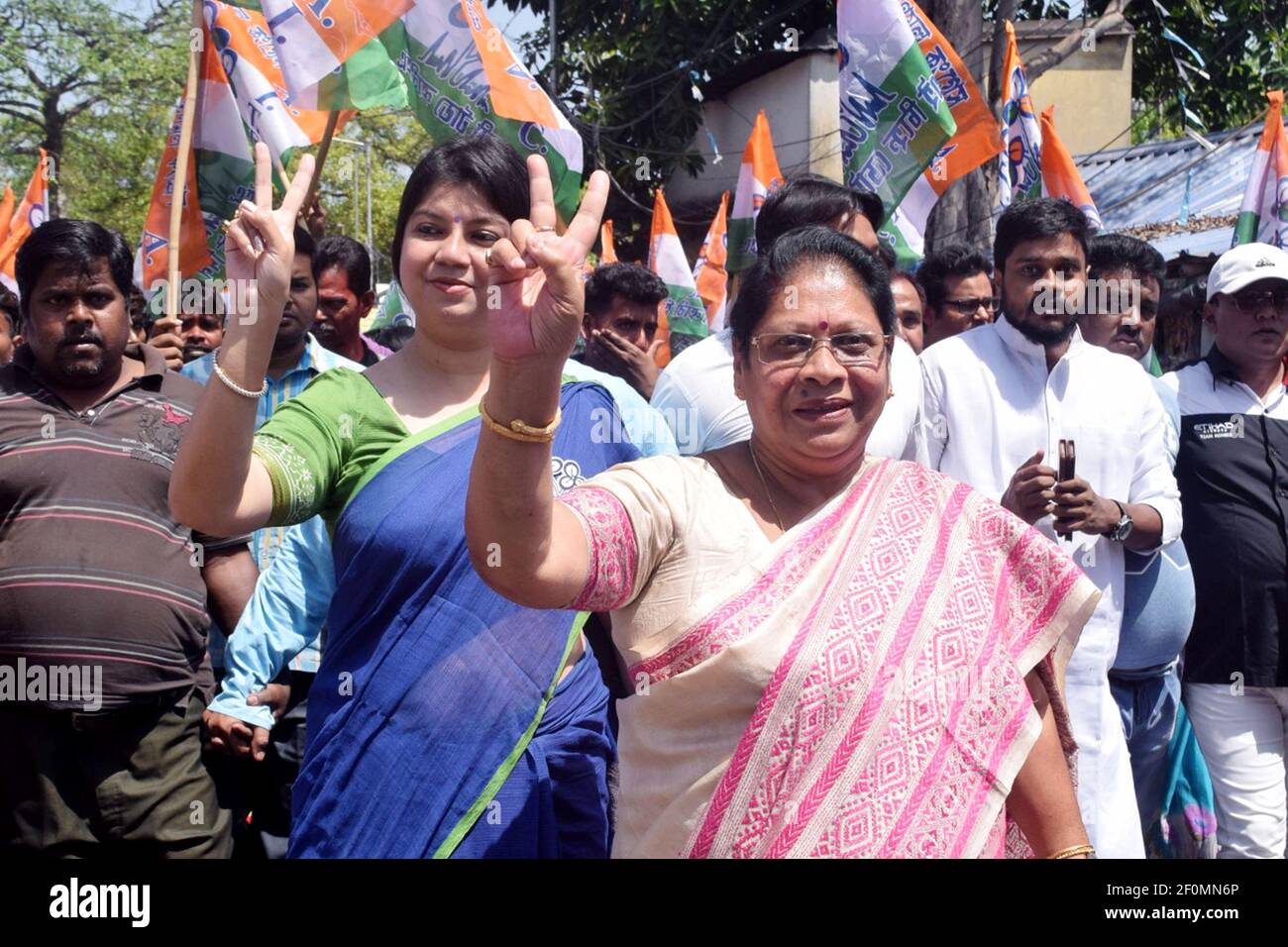 (0/0/0000) Trinamool Congress Kolkata South Parliament constituency candidate Mala Roy (right) along with party member campaigns for the upcoming Lok Sabha or General Election 2019. (Photo by Saikat Paul / Pacific Press/Sipa USA) Stock Photo