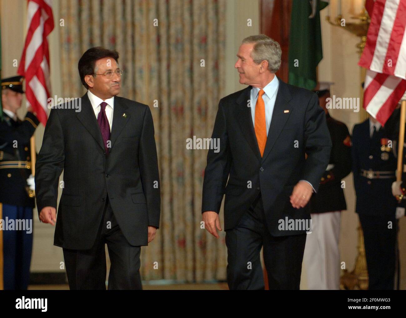 Pakistani President Pervez Musharraf, left, and U.S. President George W