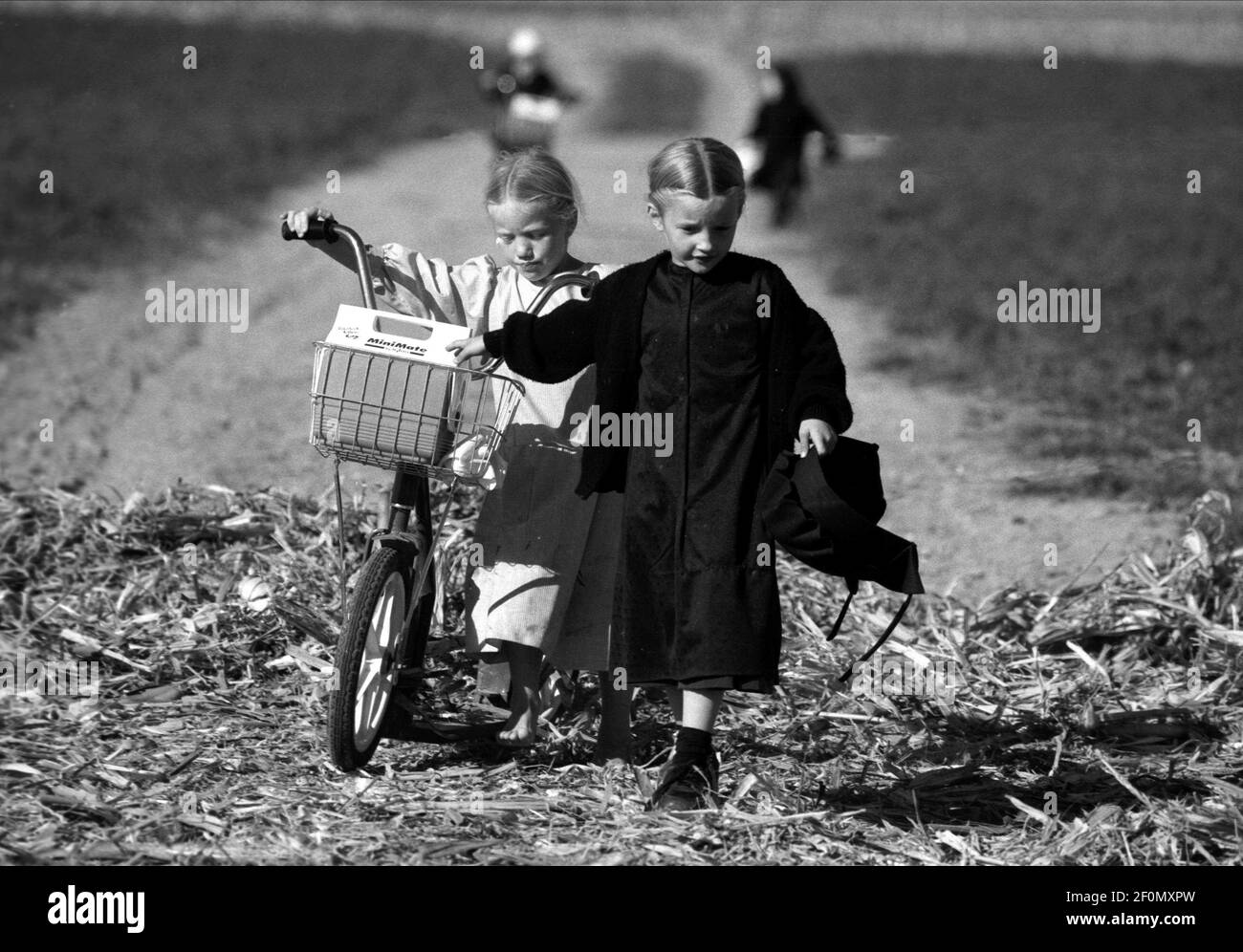 October 2000 - Lancaster County, Pennsylvania - Two young Amish girls