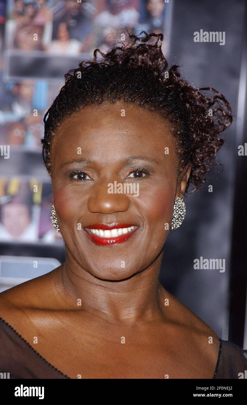 26-october-2005-los-angeles-california-judge-mablean-ephriam-bet-s-25th-anniversary-show-arrivals-held-at-the-shrine-auditorium-photo-credit-giulio-marcocchi-sipa-press-bet-005-color-space-srgb-0510271039-stock-photo-alamy
