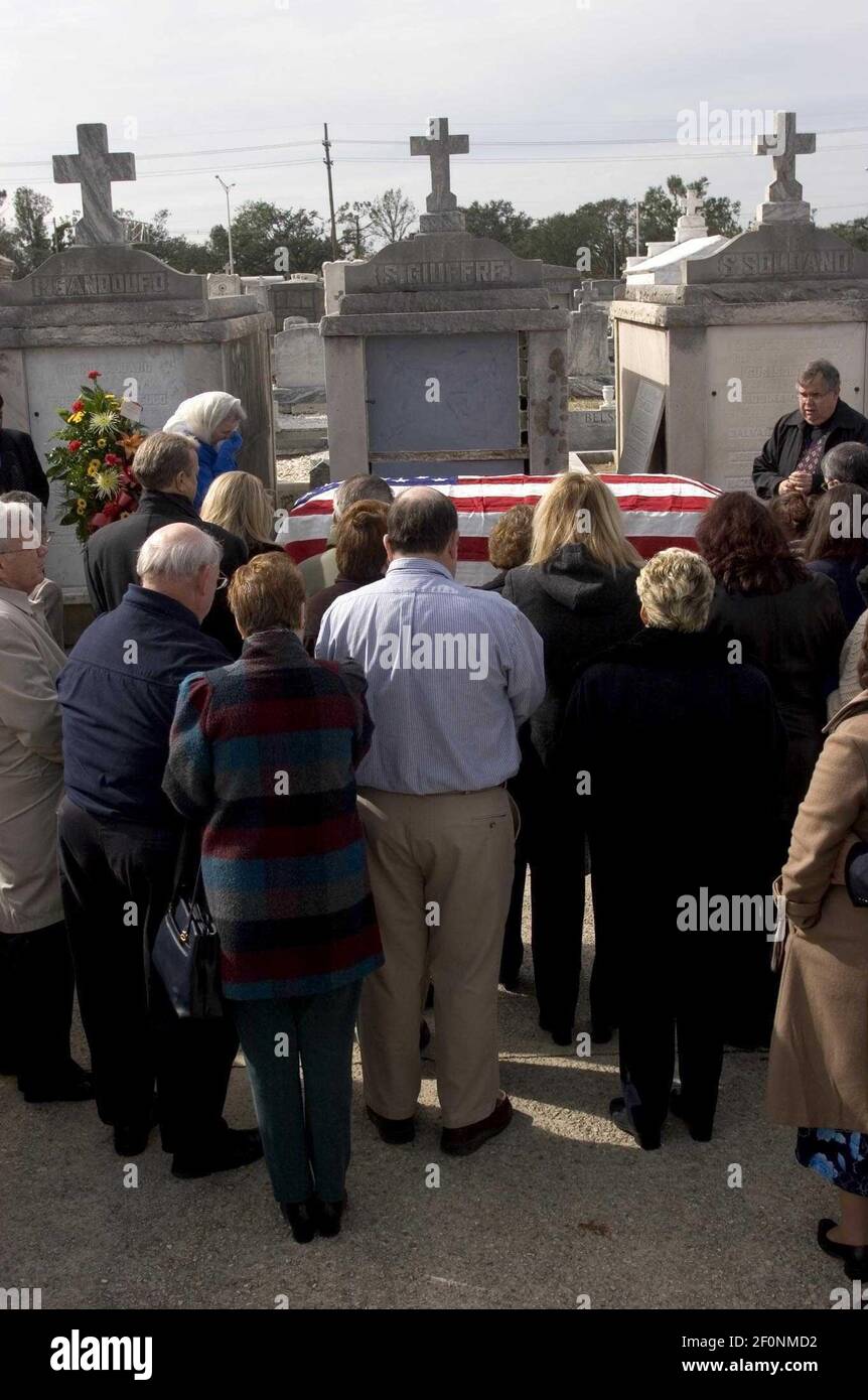 9 December 2005 - New Orleans, LA - Aftermath of Hurricane Katrina, New  Orleans, Louisiana. 3 1/2 months after the storm, New Orleans continues to  bury the victims. 77 year old widow, image size:862x1390
