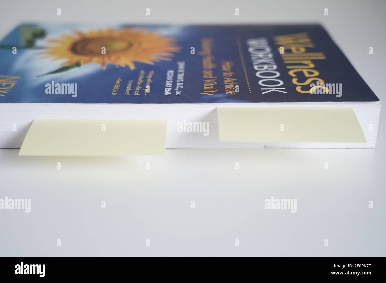 book sticky notes Stock Photo Alamy