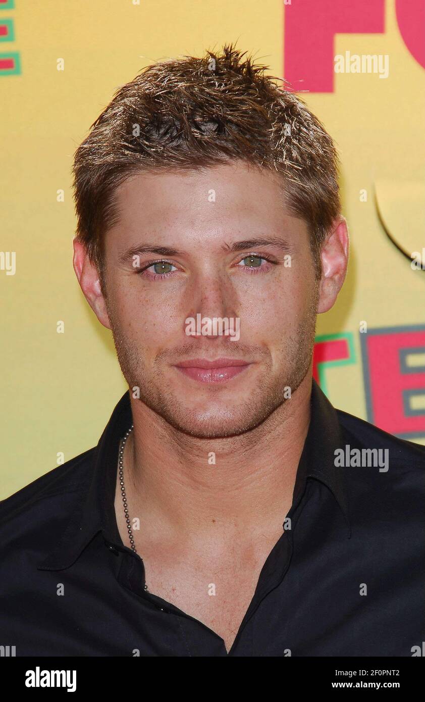 Jensen Ackles at the 2006 Teen Choice Awards - Arrivals at the Gibson  Amphitheter in Universal City, CA. The event took place on Sunday, August  20, 2006. Photo by: SBM / PictureLux Stock Photo - Alamy