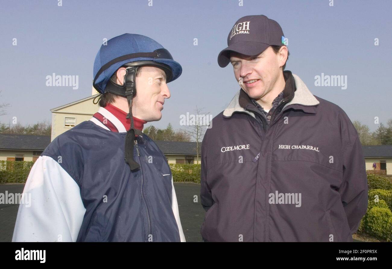 BALLYDOYLE STABLES IN IRELAND KEREAN FALLON AND AIDAN O'BRIEN 25/4/2005 PICTURE DAVID ASHDOWNRACING Stock Photo