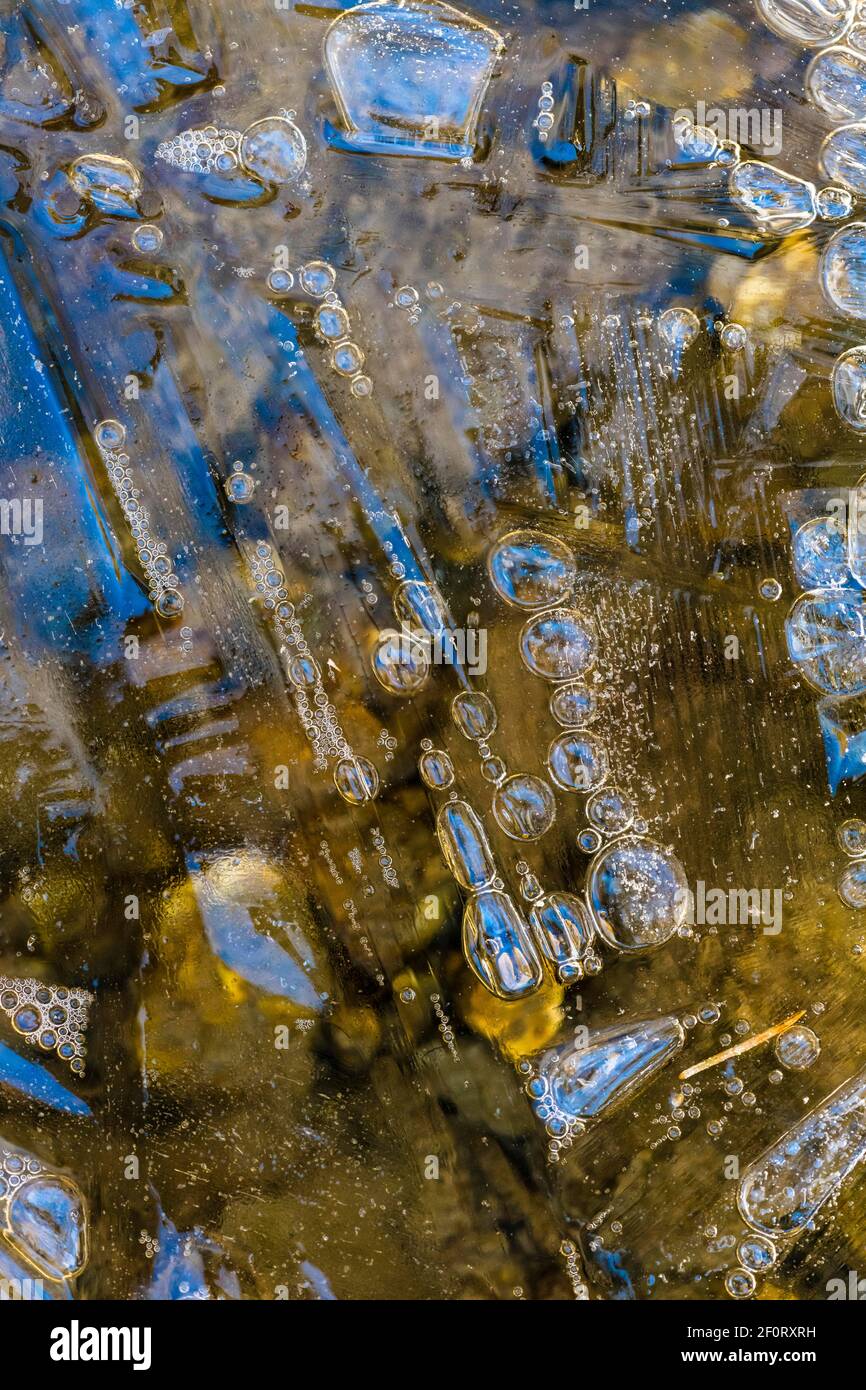 Frozen ice air pockets hi-res stock photography and images - Alamy