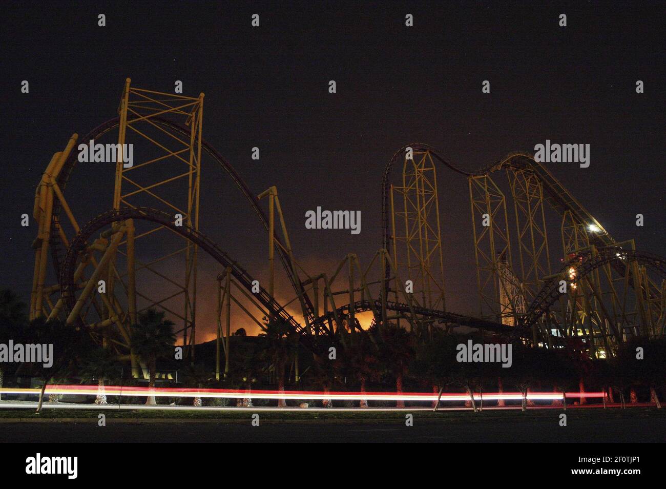 22 October 2007 - Santa Clarita, CA - The Fire which started near the Six Flags Magic Mountain amusement park charred more than 1,200 acres on the western side of the Santa Clarita Valley, California. Photo Credit: Rod Rolle/Sipa Press/0710231433 Stock Photo