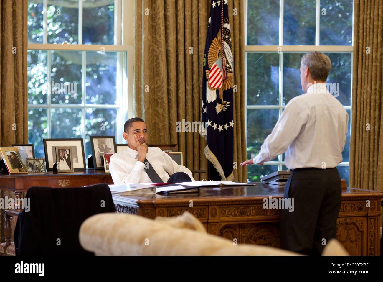 President Barack Obama meets with White House Chief of Staff Rahm ...