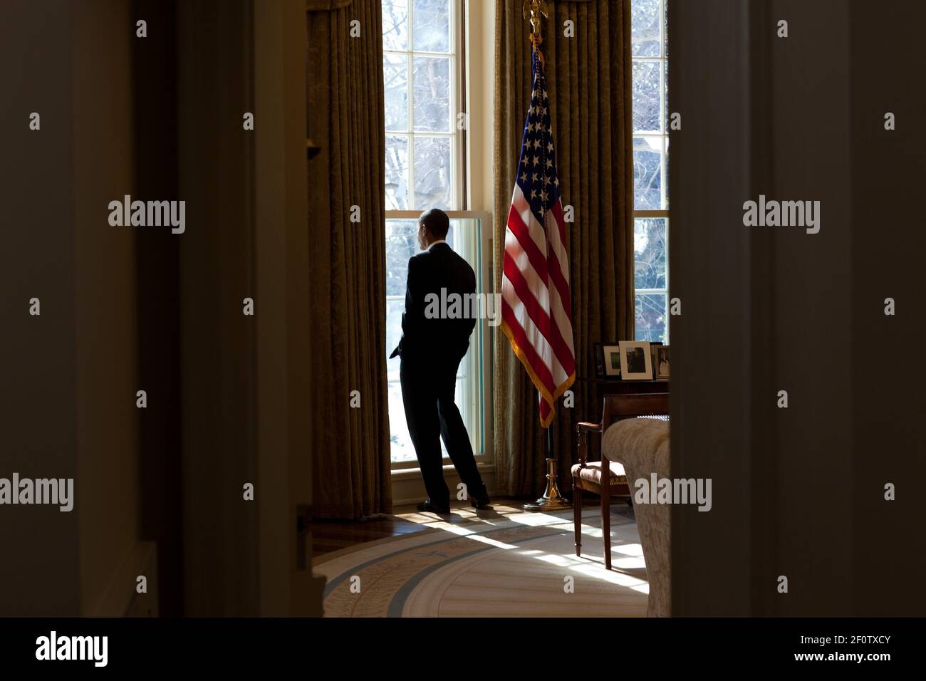 Obama oval office window hi-res stock photography and images - Alamy