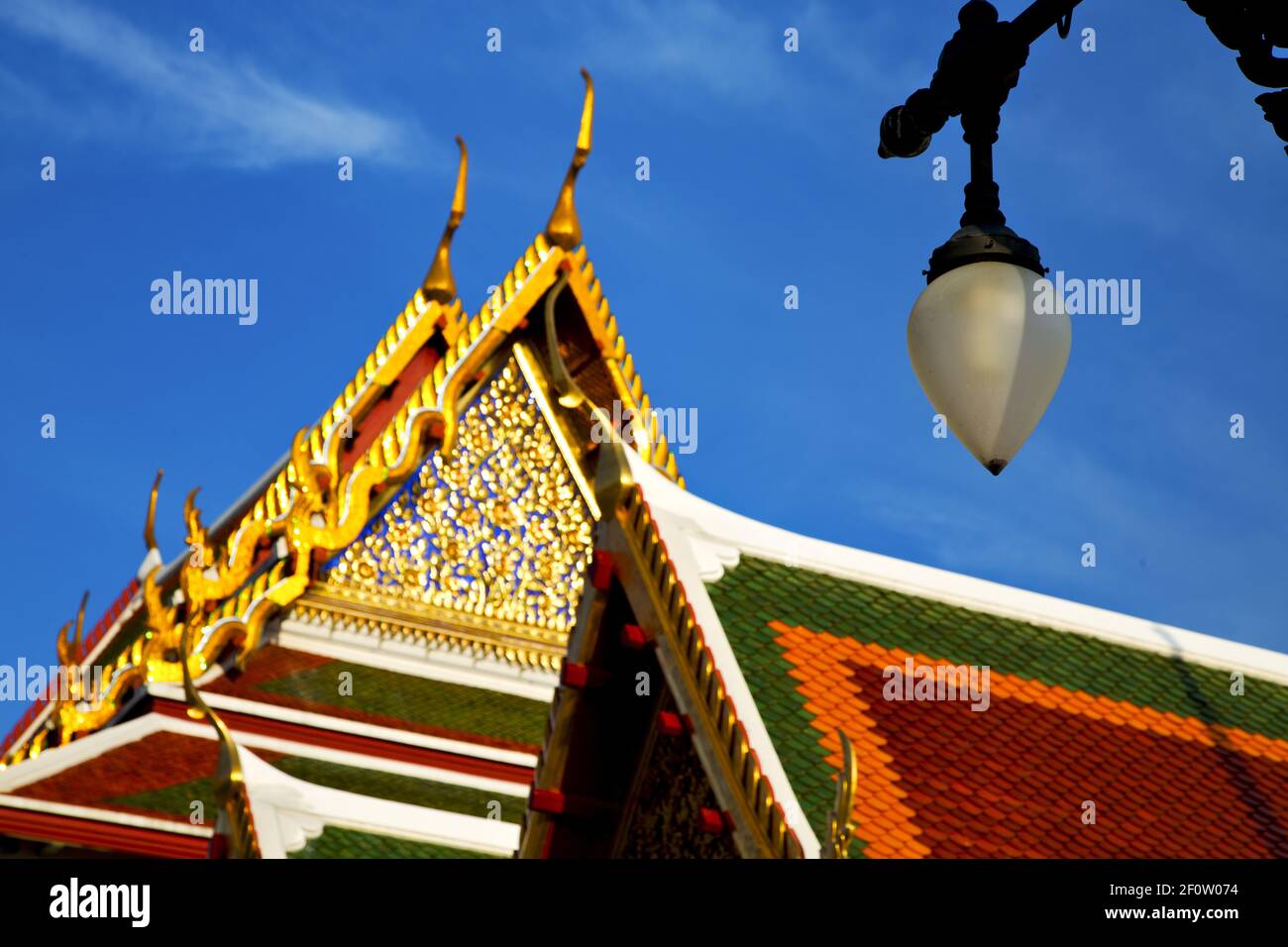 Asia thailand bangkok sunny street lamp Stock Photo - Alamy
