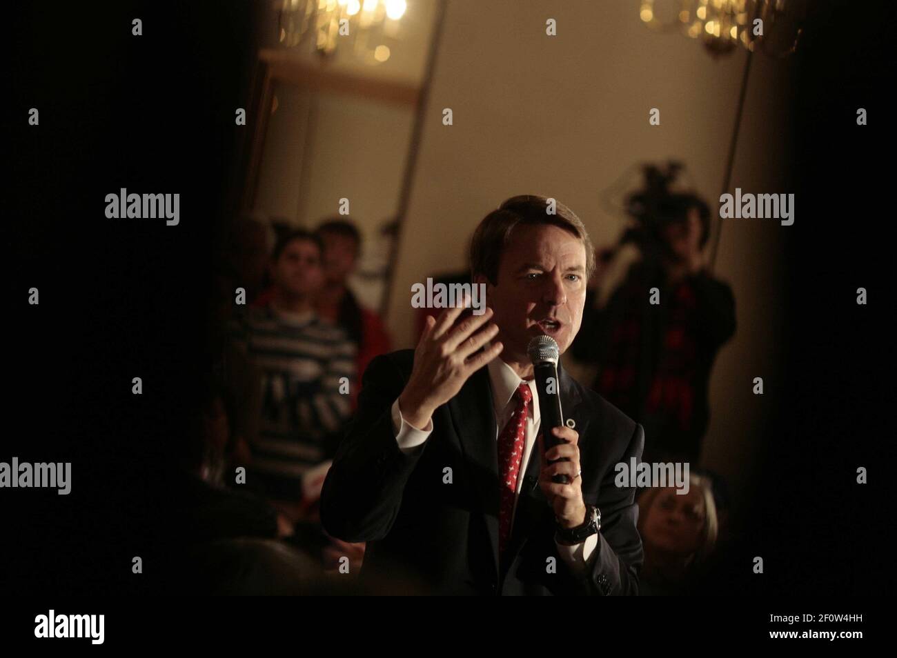 5 January 2008 Concord, NH Sen. John Edwards speaks with supporters