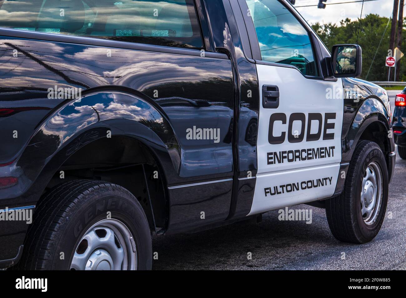 DeKalb County, Ga / USA - 07 27 20: Fulton County Code Enforcement 