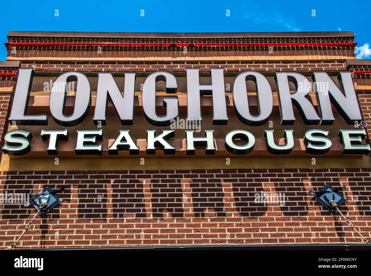 Conyers, Ga / USA 07 27 20 LongHorn Steakhouse building sign looking
