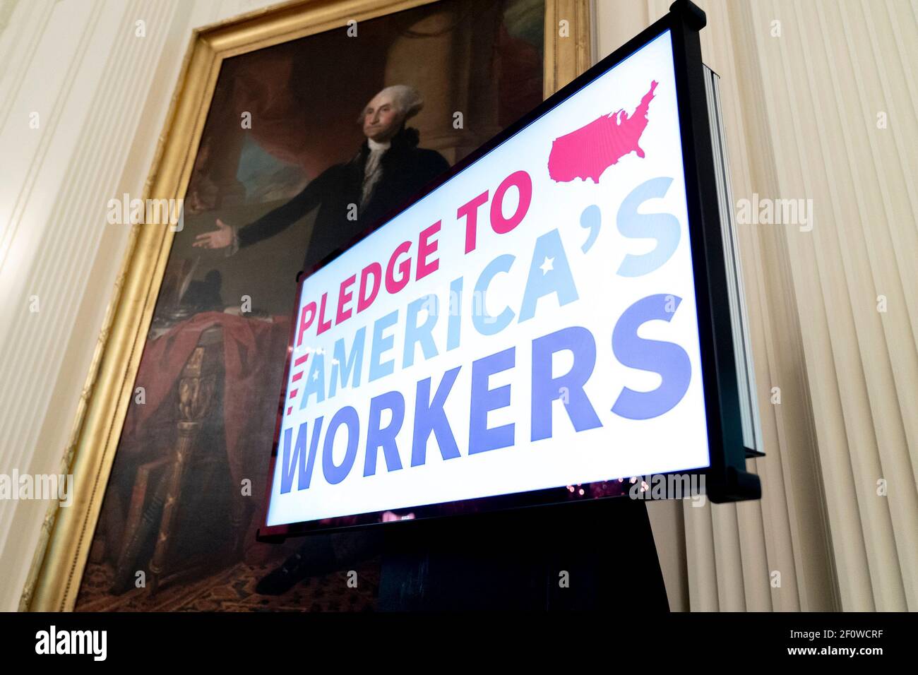 Pledge to americas workers sign hi-res stock photography and images - Alamy