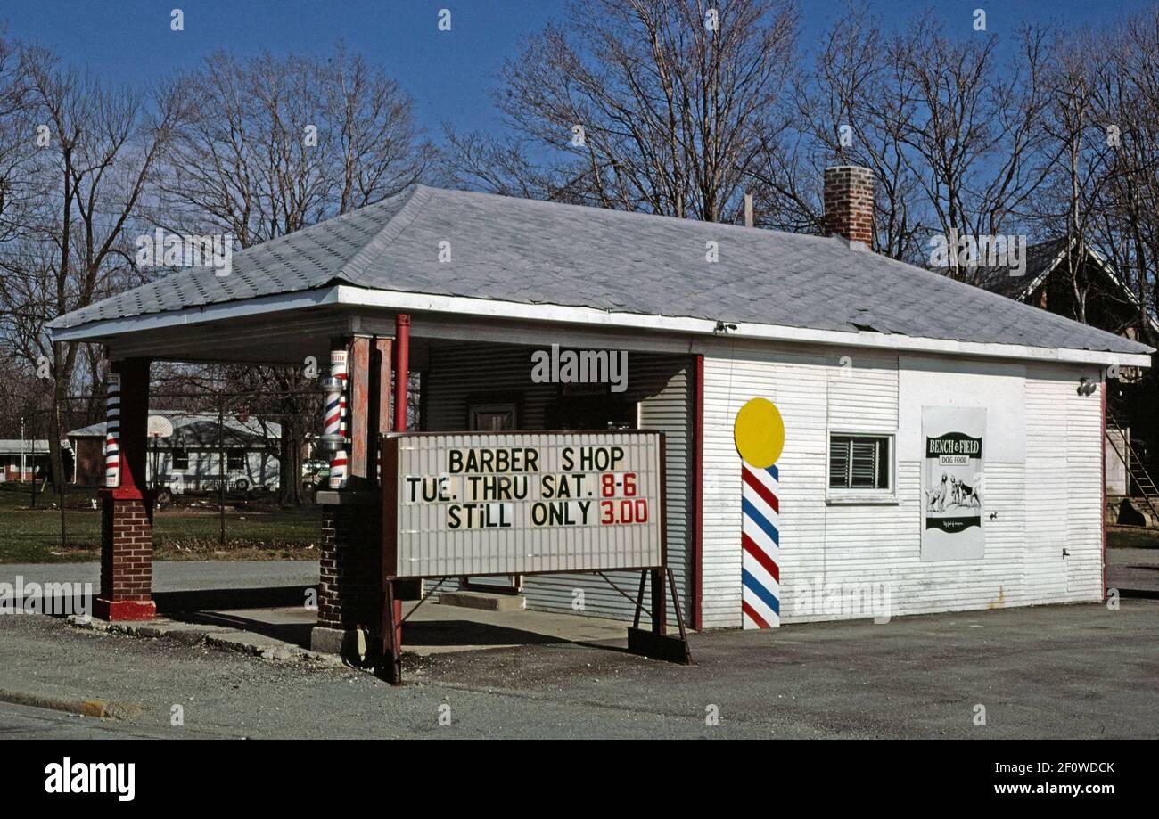 1980s Small Town High Resolution Stock Photography and Images - Alamy