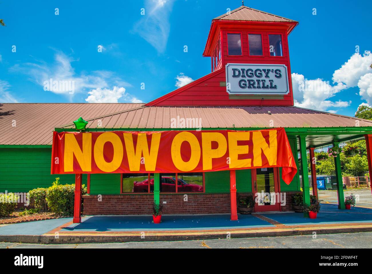 Conyers, Ga / USA - 07 27 20: View of Diggy's Grill entrance with now open sign Stock Photo