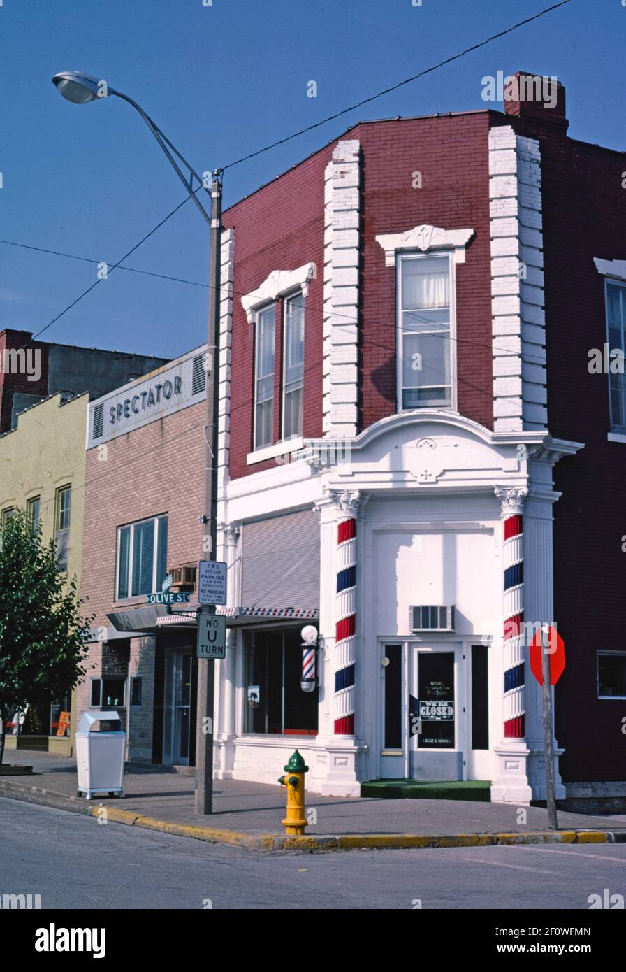 1980s United States Barber shop Palmyra Missouri ca. 1982 Stock Photo