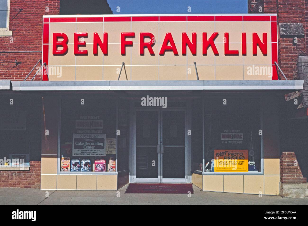1980s ben franklin store hires stock photography and images Alamy
