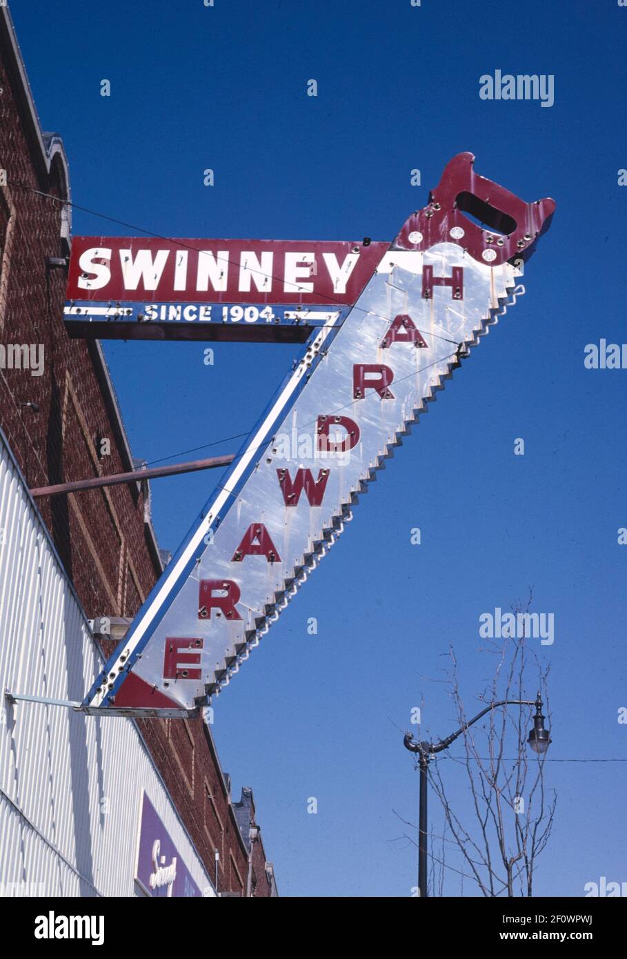 Vintage hardware store sign hires stock photography and images Alamy