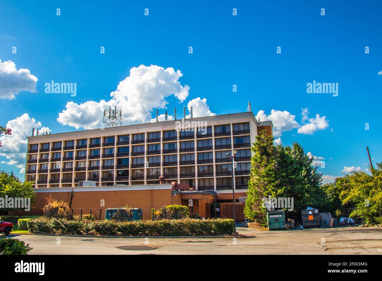 Howard johnson mets hi-res stock photography and images - Alamy