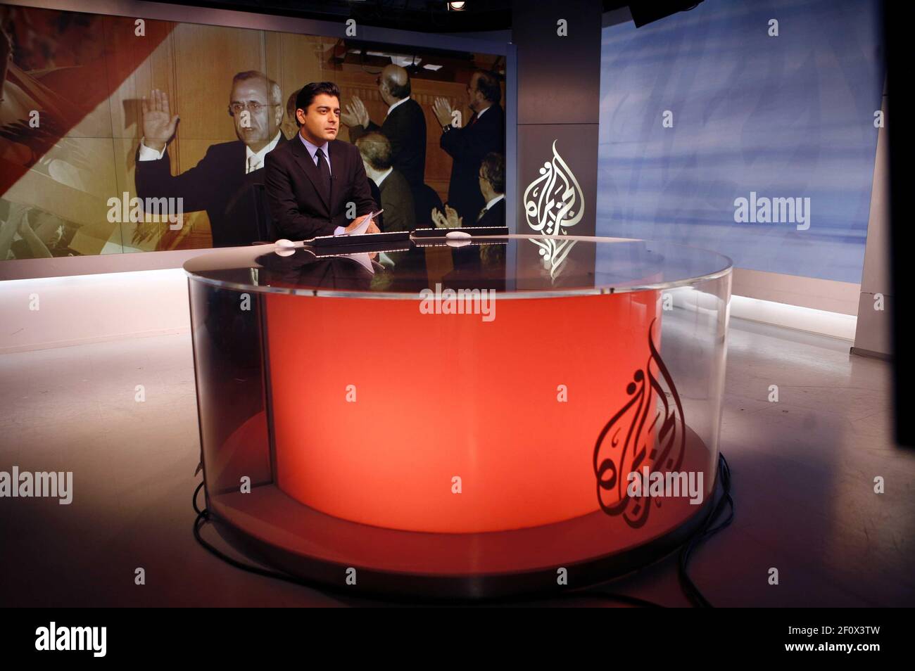 28 May 08 Washington Dc Shihab Rattansi Pictured Is One Of The Stations On Air Anchors Helping Broadcast The News For Al Jazeera Views Of The Al Jazeera S Studio Located In