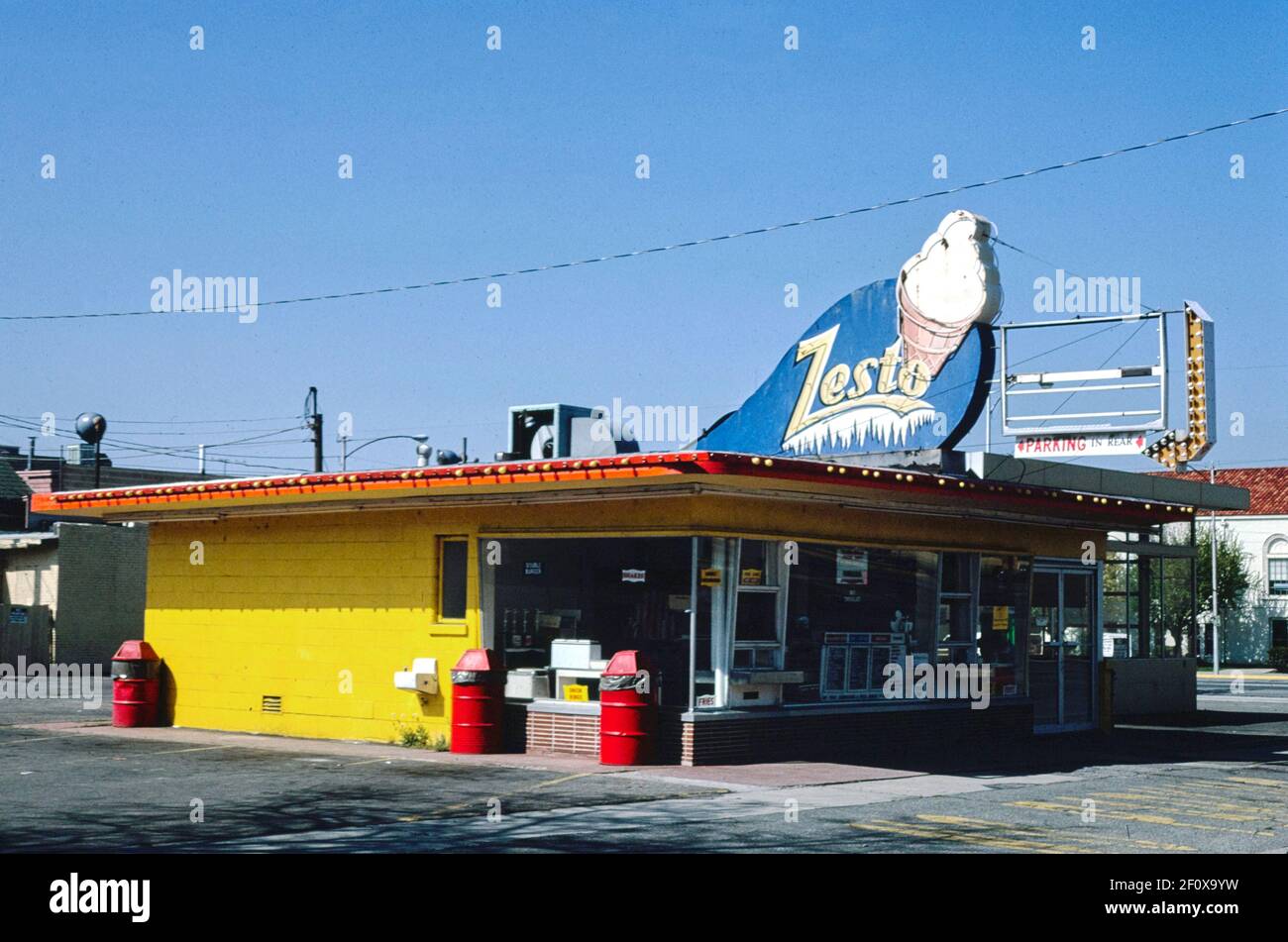 Zesto ice cream hires stock photography and images Alamy