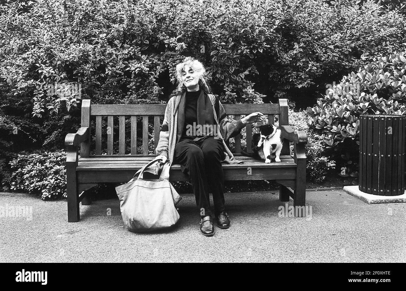 Eleanor Bron Actress Sitting On Park Bench Dbase Stock Photo Alamy