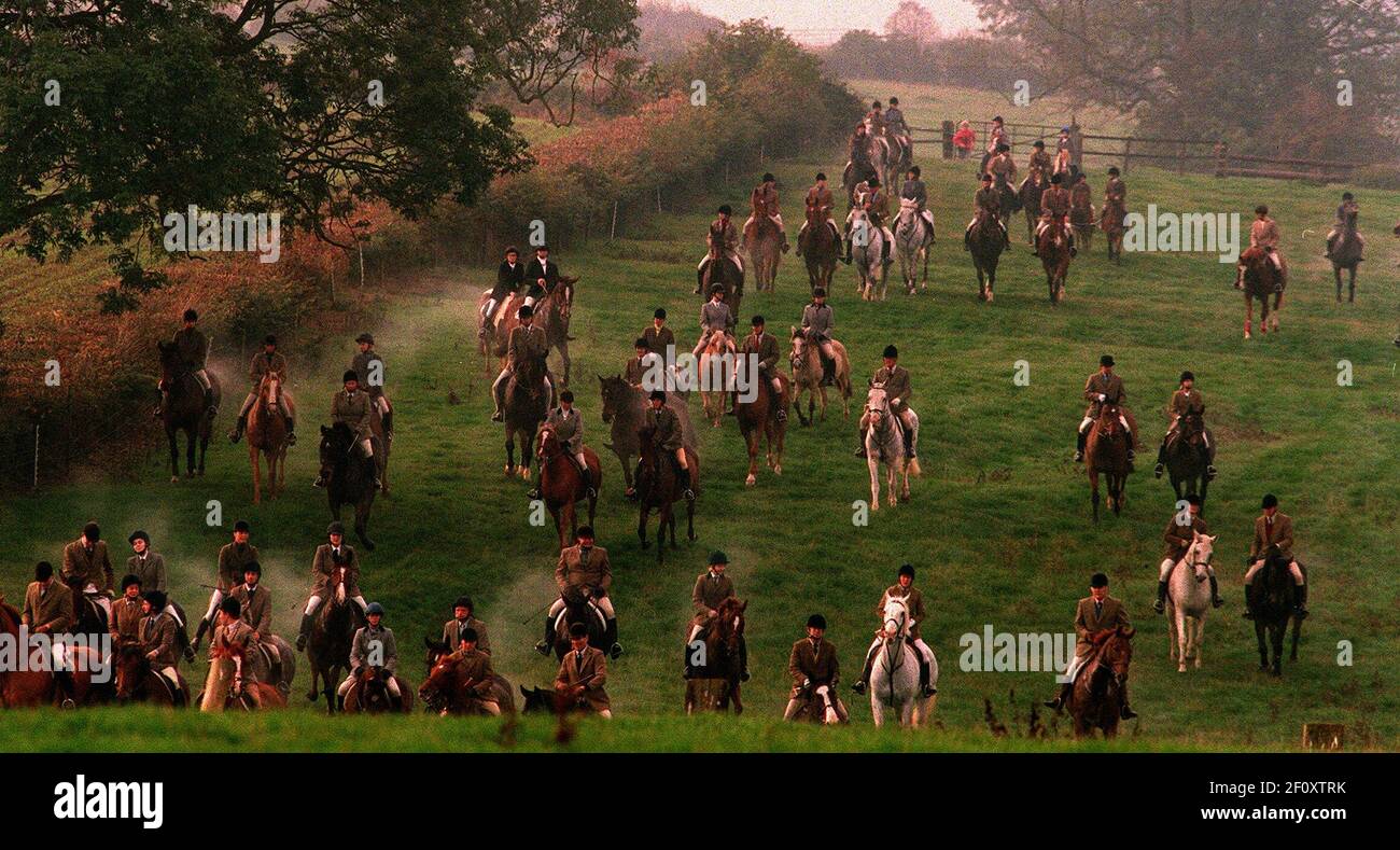 Members of the Grafton Hunt Oxfordshire out cubbing in one of the first hunts this year Stock Photo