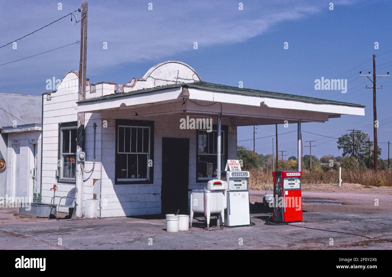 Conoco gas station Main Street Arlington Kansas ca. 1979 Stock Photo
