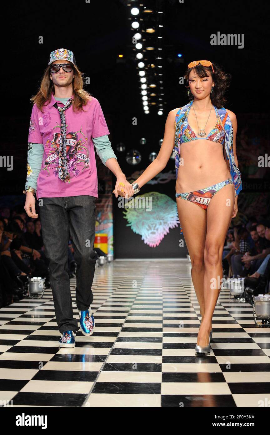 The Ed Hardy by Christian Audigier Spring 2008 fashion Show at The Grove.  Los Angeles, October 18, 2007. (Pictured: ). Photo by Lionel  Hahn/ABACAPRESS.COM Stock Photo - Alamy