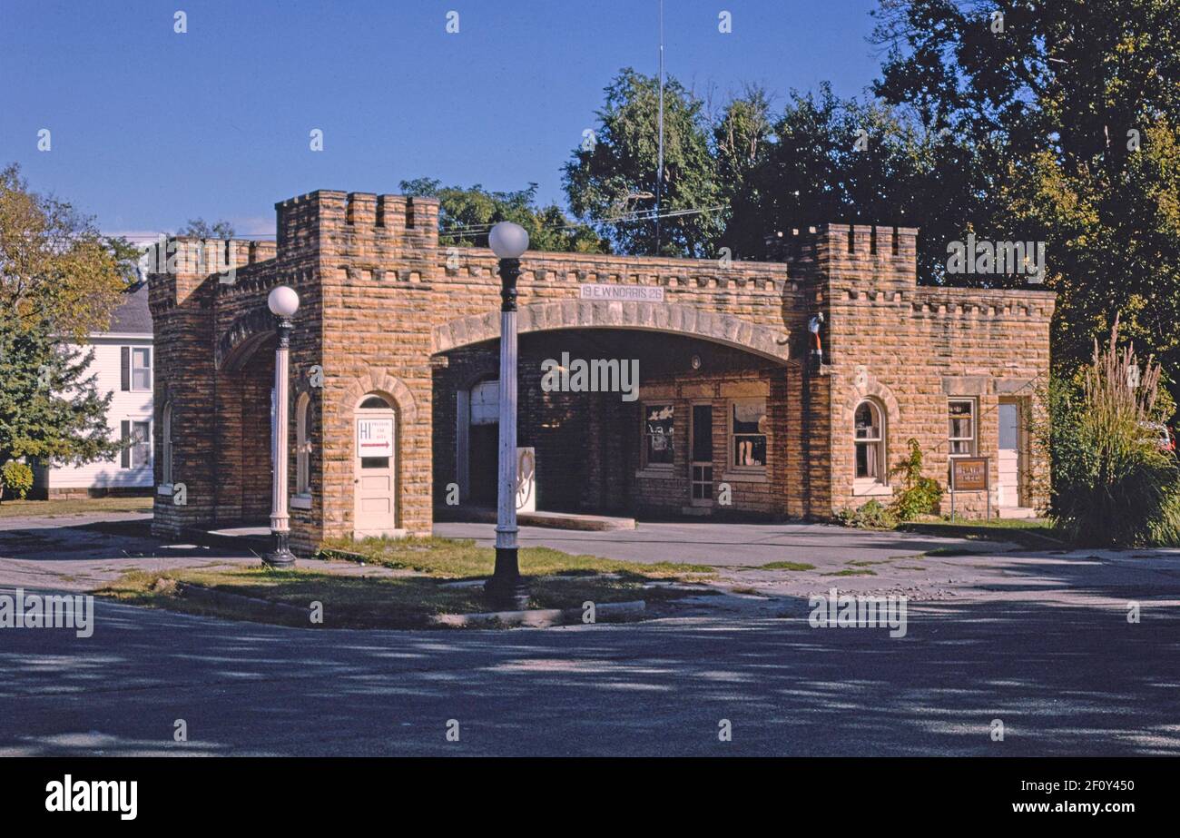Gas station (1926) angle II Main & Market Glen Elder Kansas ca. 1993