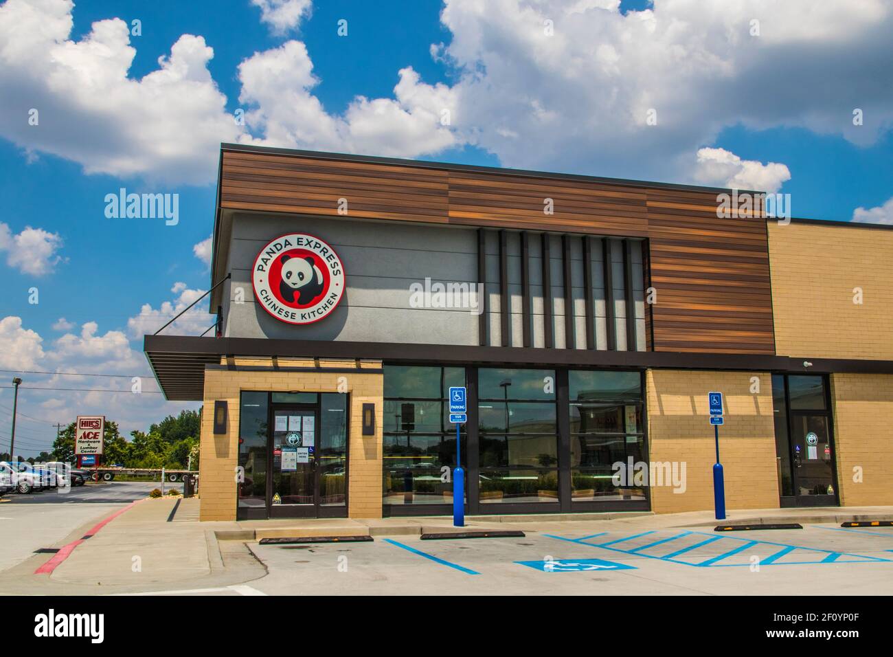 Panda express sign hi-res stock photography and images - Alamy