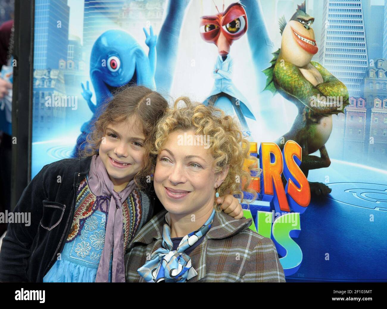 Alex Kingston and daughter Salome. 22 March, 2009,Universal City, CA. "Monsters  vs. Aliens" Los Angeles Premiere held at Gibson Amphitheatre. Photo Credit:  Giulio Marcocchi/Sipa Press./Monsters gm.065/0903230034 Stock Photo - Alamy