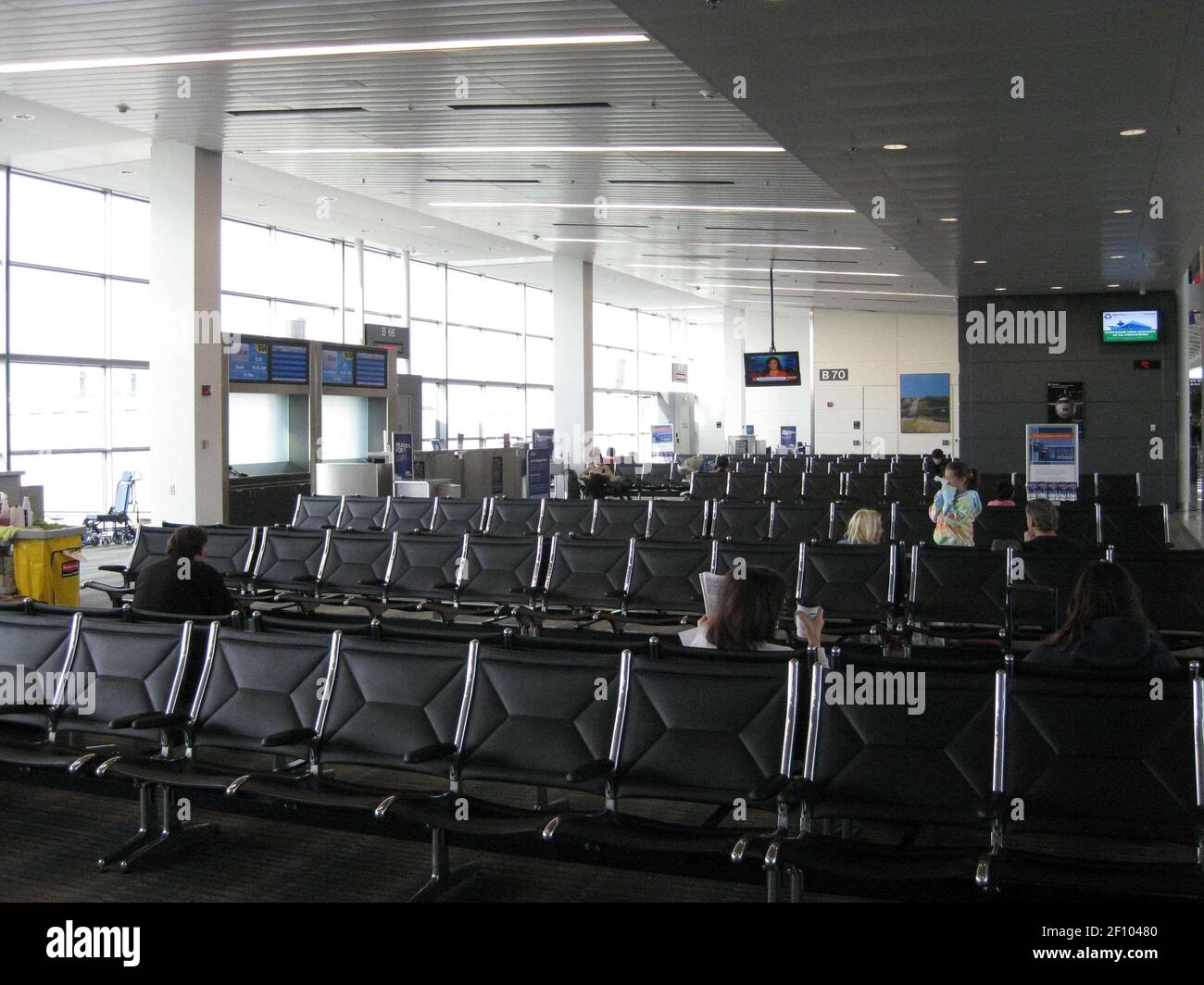 25 March 2009 Chantilly, Virginia A departure terminal at Dulles
