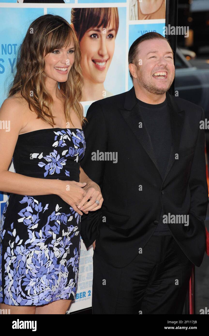 Jennifer Garner and Ricky Gervais. 21 September 2009, Hollywood, CA