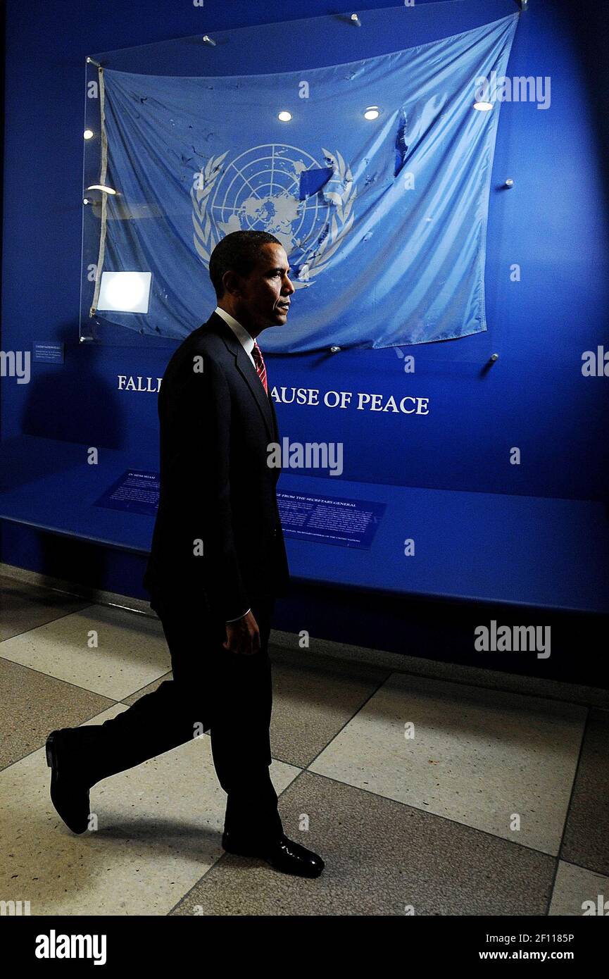23 September 2009 - New York, NY - United States President Barack Obama attends a wreath-laying ceremony for fallen United Nations staff members at U.N. headquarters September 23, 2009 in New York City. Photo Credit: Olivier Douliery / Pool/Sipa Press/0909232045 Stock Photo