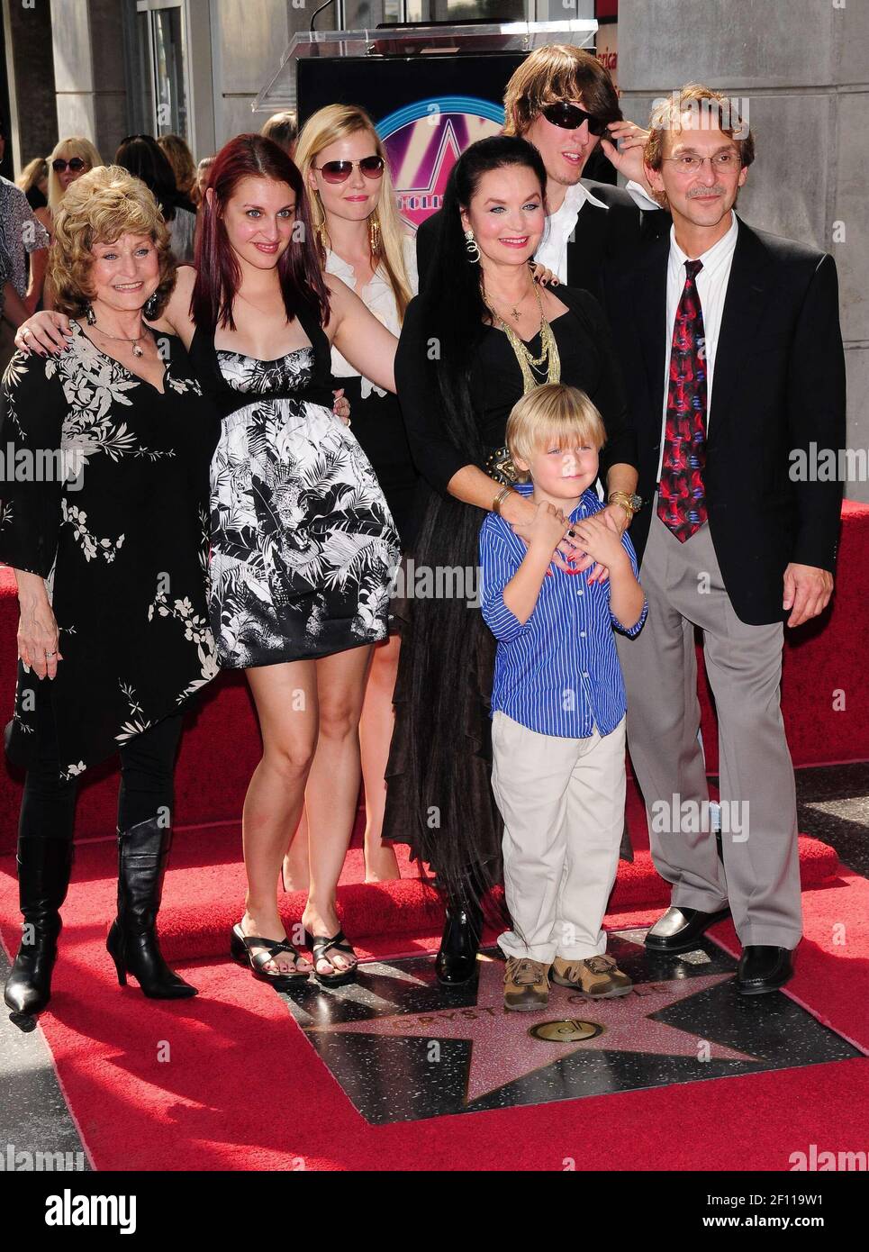 Crystal Gayle and family. 2 October 2009, Hollywood, CA. Songstress(06)
