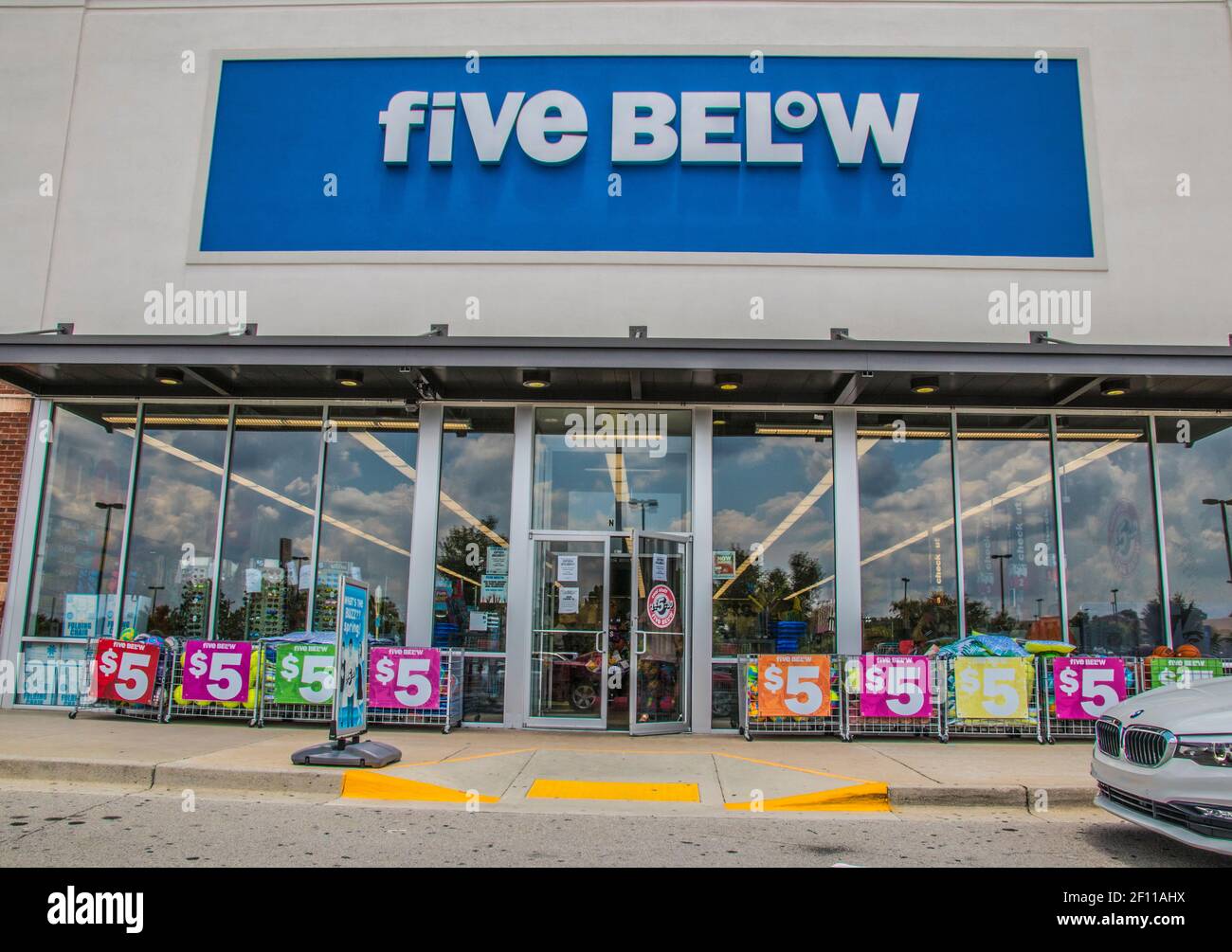 Snellville, Ga / USA - 07 14 20: five below store sign and entrance Stock Photo