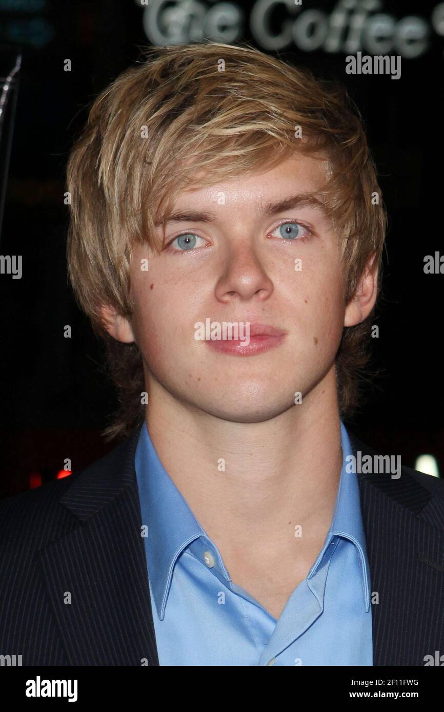 05 November 2009 Hollywood, California Actor Chris Brochu arrives to