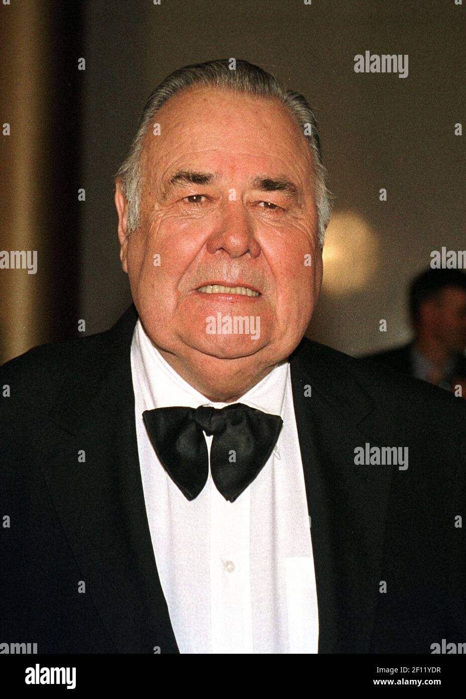 Jonathan Winters speaks to reporters as he arrives at the John F. Kennedy Center for the Performing Arts in Washington, D.C. to accept the 'Mark Twain Prize' for comedy on October 20, 1999. Winters passed away on April 11, 2013 at age 87. Photo Credit: Ron Sachs/CNP/AdMedia/Sipa USA Stock Photo