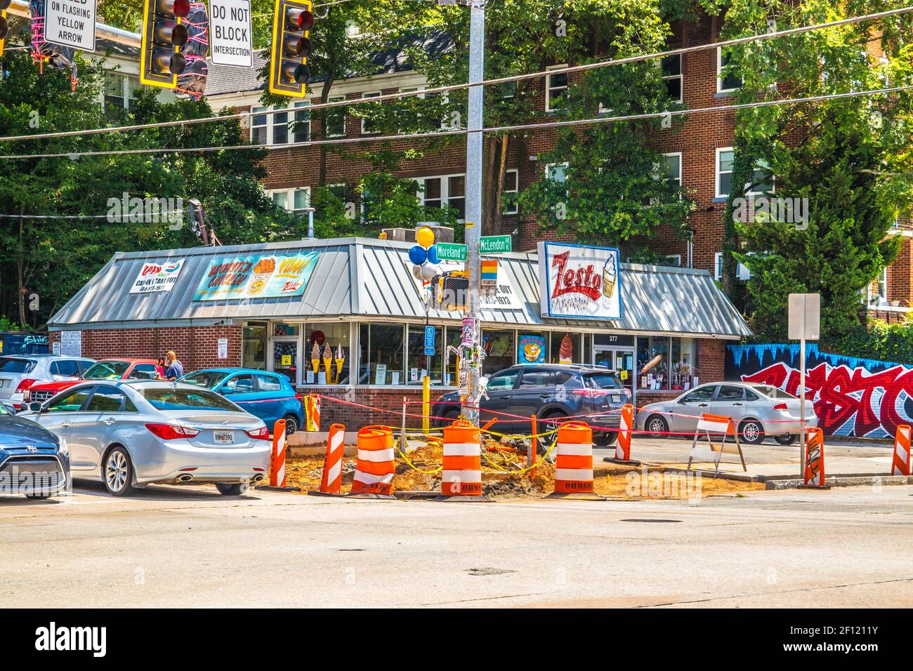 Atlanta, Ga / USA 07 15 20 Zesto ice cream store with cars and