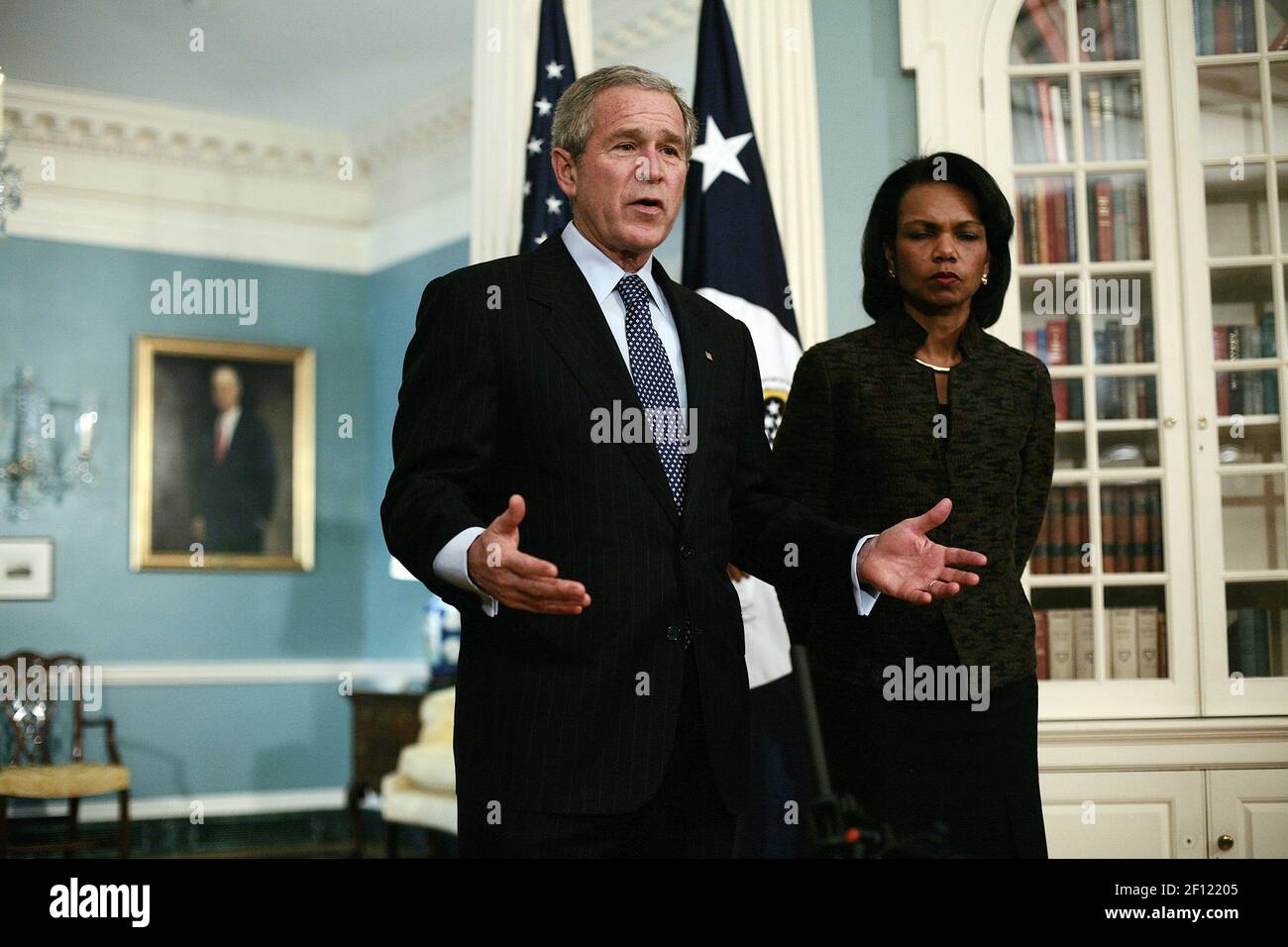 President George Bush and Secretary of State Condoleezza Rice meet with ...
