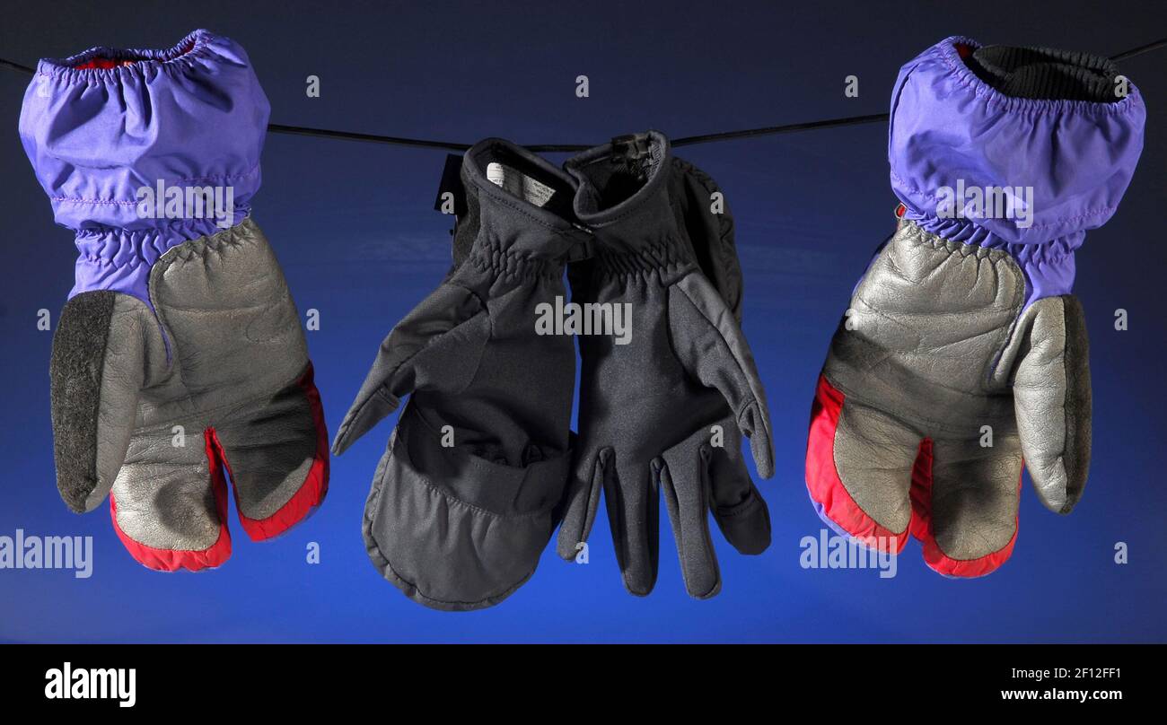 Runners use a variety of gloves in winter, depending on where they live and  how cold their hands get. Big bulky three-finger lobster gloves by Pearl  Izuma can get too warm for