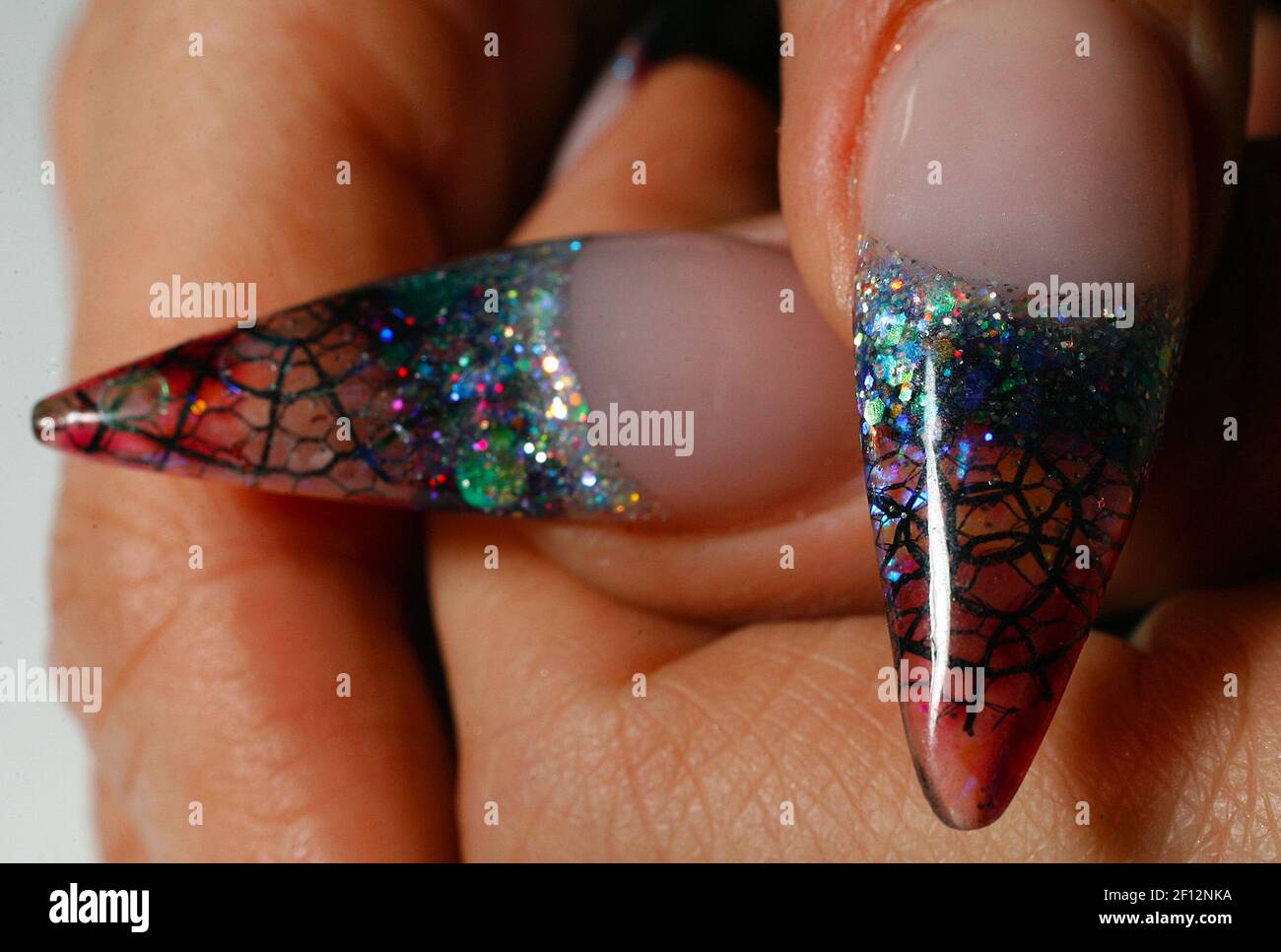 ☆ @nailzbyluisa - star airbrush nails