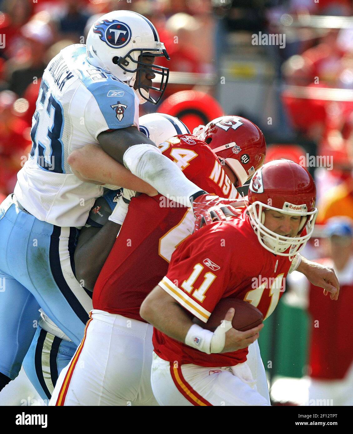 Tennessee Titans linebacker Keith Bulluck drops a Pittsburgh Steelers  Terrible Towel to the ground in the final moments of the Titans' 31-14  win over the Steelers in an NFL football game in